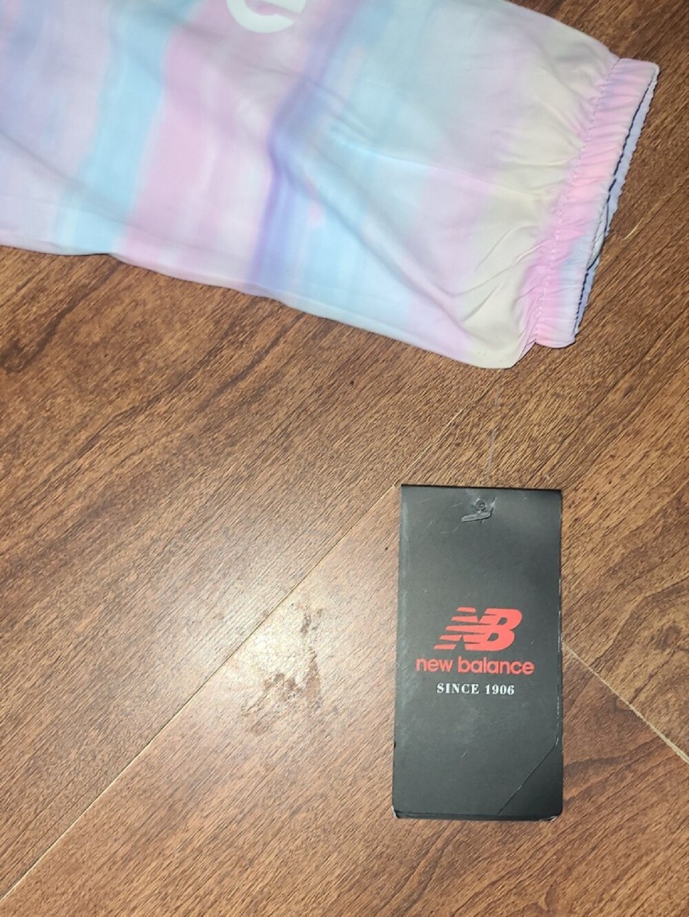 New Balance Womens Pastel Multi-Stripe Hooded Raincoat Size M - Picture 9 of 16